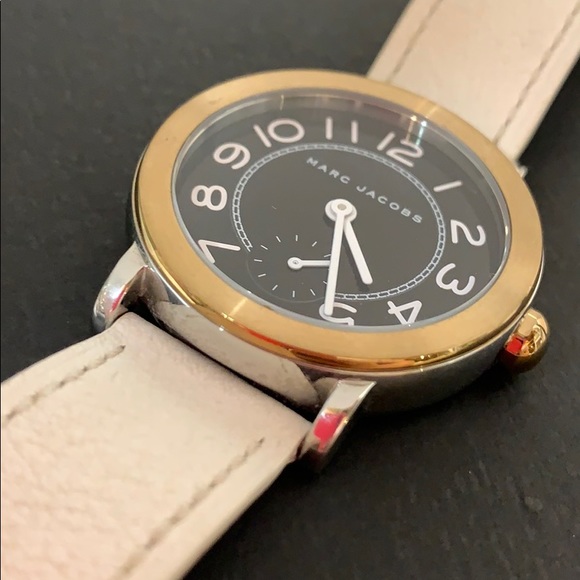 EUC Marc by Marc Jacobs White Leather Watch - Picture 13 of 16